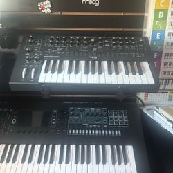 MOOG MESSENGER 
