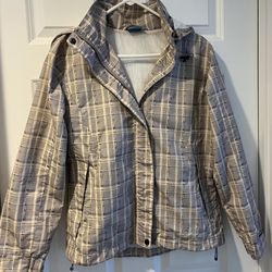 Hummel Lightweight Women’s Jacket - Size XS