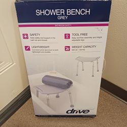 Shower Bench Brand New Drive 300 Lb Capacity Safe Rubber Locking Feet Lightweight Aluminum Tool Free No Assembly Does Not Requires Tools