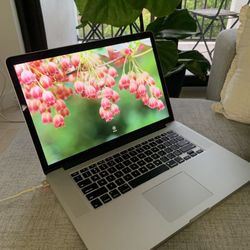 MacBook Pro 15” retina - $550