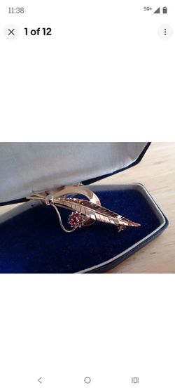 ESTATE VINTAGE 18K  .750 SOLID YELLOW GOLD LEAF HEART W/ RED STONE BROOCH PIN