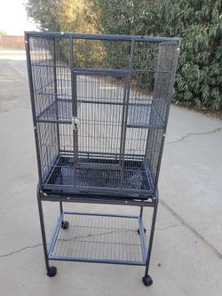Bird Cage 7 Doors 17x24x31 With Stand 17x24x55