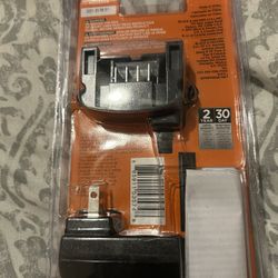 Black+Decker 12V Max/20 V Max Lithium Ion Battery Charger(LCS162OB)              