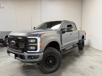 2025 Ford F250 Super Duty Crew Cab