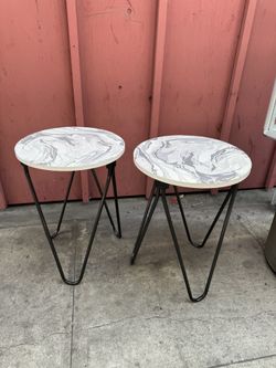 End tables   indoors & outdoors