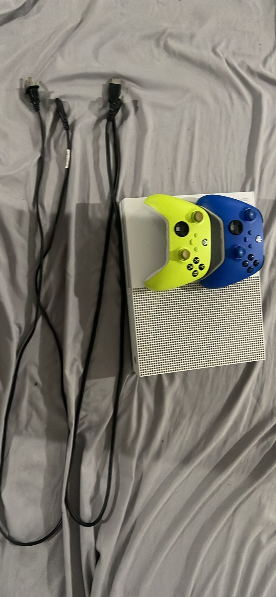 Xbox One S
