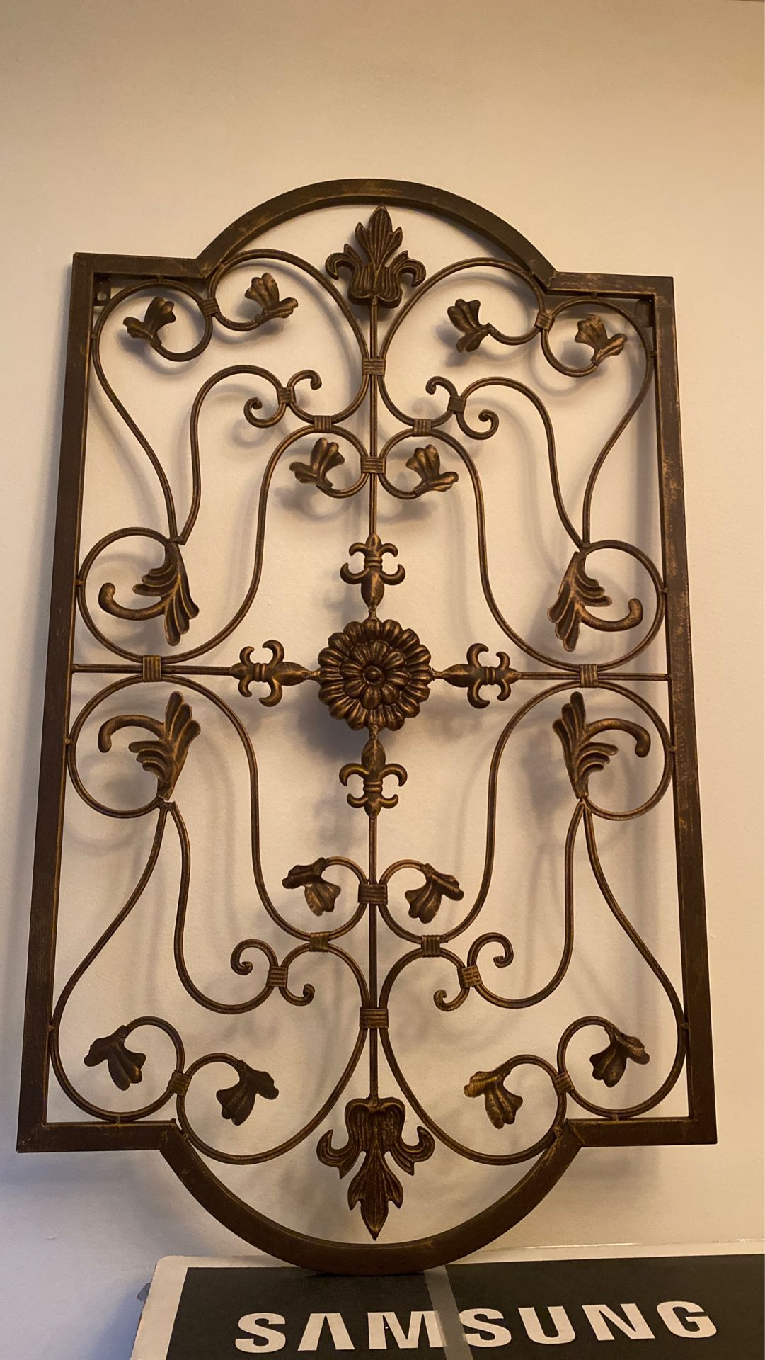 Metal wall decor used