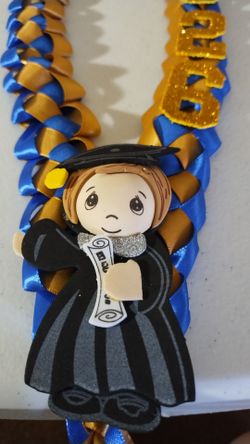 Graduation lei