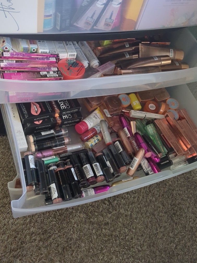 New Makeup And Skin Care Bundles