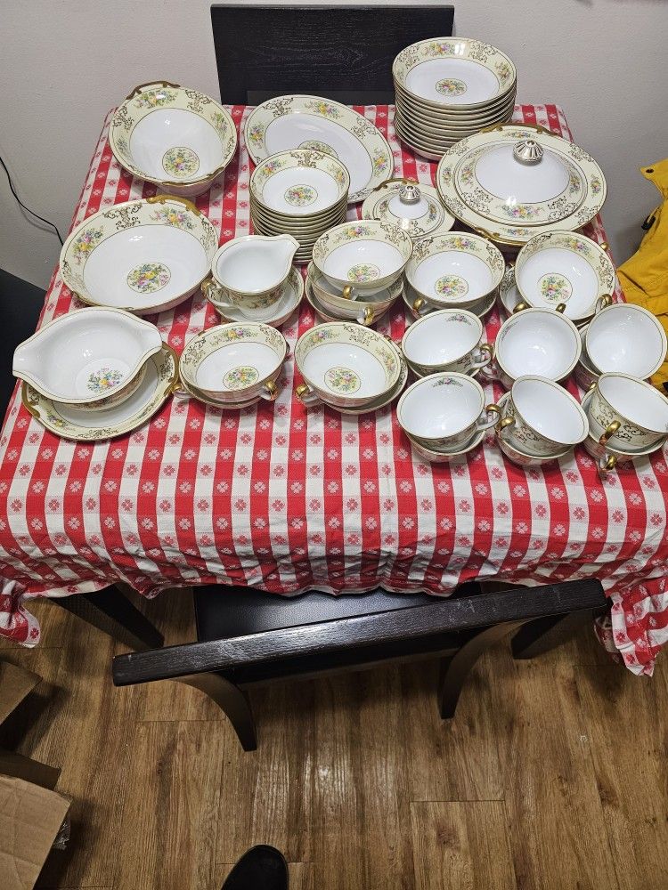 Vintage Meito China Made In Japan Hand Painted