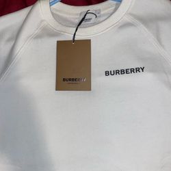 Burberry sweatshirt 