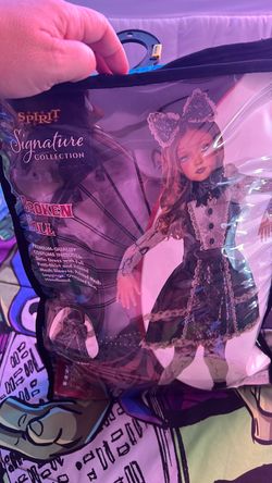 Broken doll costume