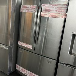 New Open Box Samsung French Style Stainless Steel Refrigerator