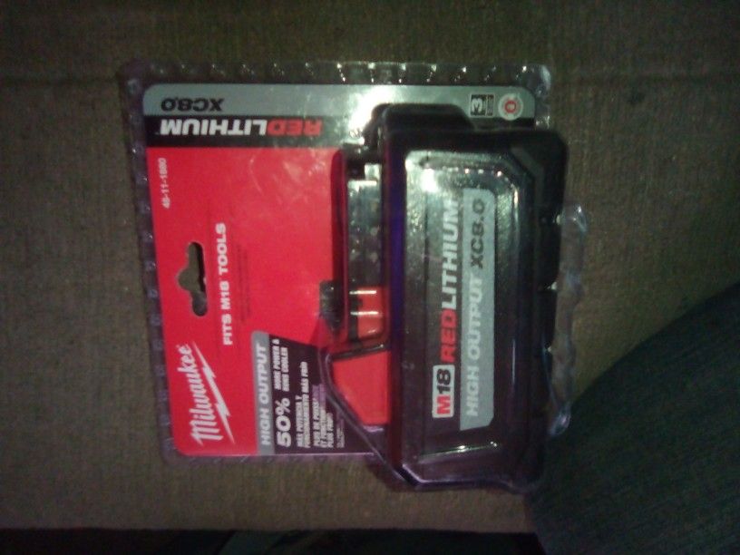 Milwaukee M18 XC8.0