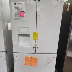 Open Box Scratch And Dent Never Used GE French Door Refrigerator With 1year Warranty 