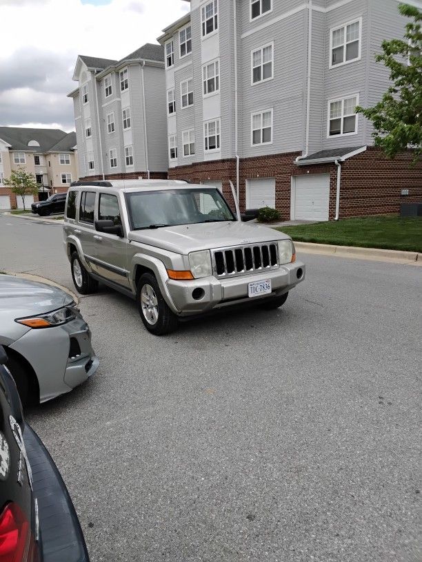 2008 Jeep Commander
