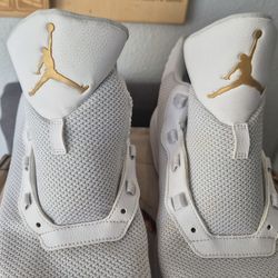 Jordan Air White Gold Mid Top Basketball Sneakers Mesh Lace Up