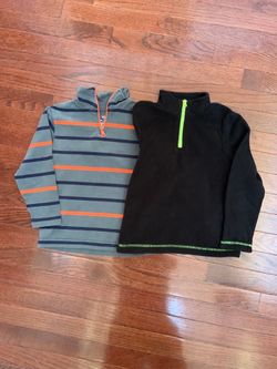 Boys Size 5 T Fleece Shirts