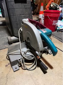 Makita miter saw
