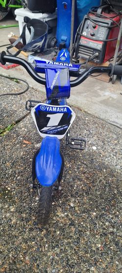 Boys Yamaha Licensed Bike 