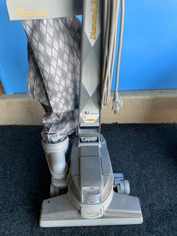 Kirby Vaccum w/attachments