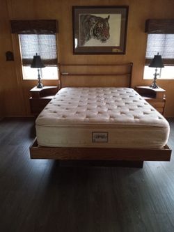 Bedroom set