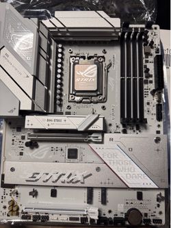 ASUS ROG STRIX B-850 A Gaming WiFi AM5 ATX Motherboard, No WiFi antenna