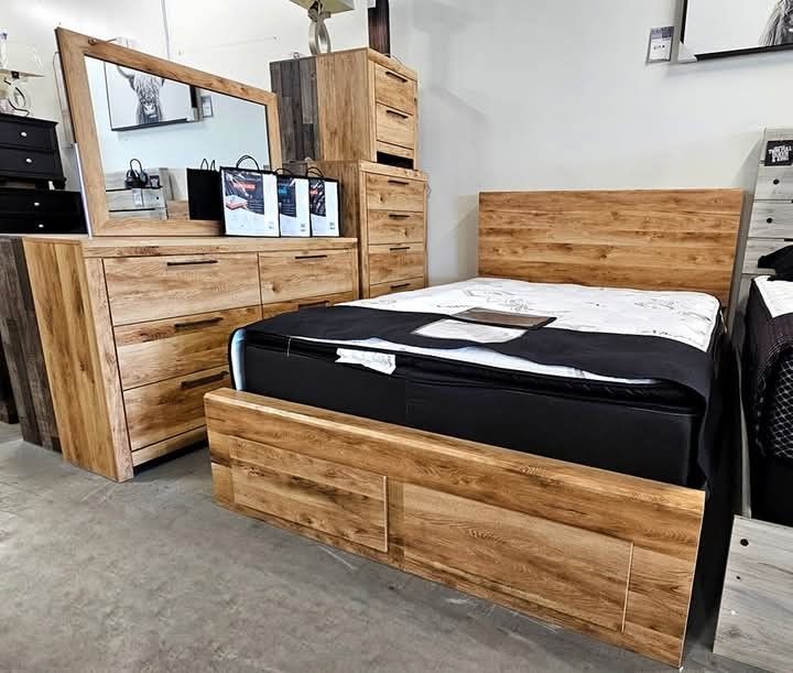$45 Down Finance Sofa Loveseat Sectional Sleeper Bedroom Set Queen Bed King Bed Mattress Dining Table Bunk Bed