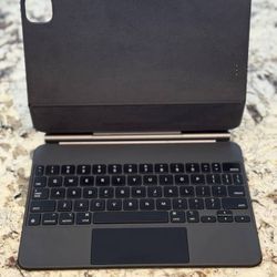 Magic Keyboard for iPad Pro 11" and iPad Air 11"