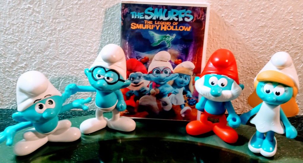 The Smurfs: Halloween + figurines