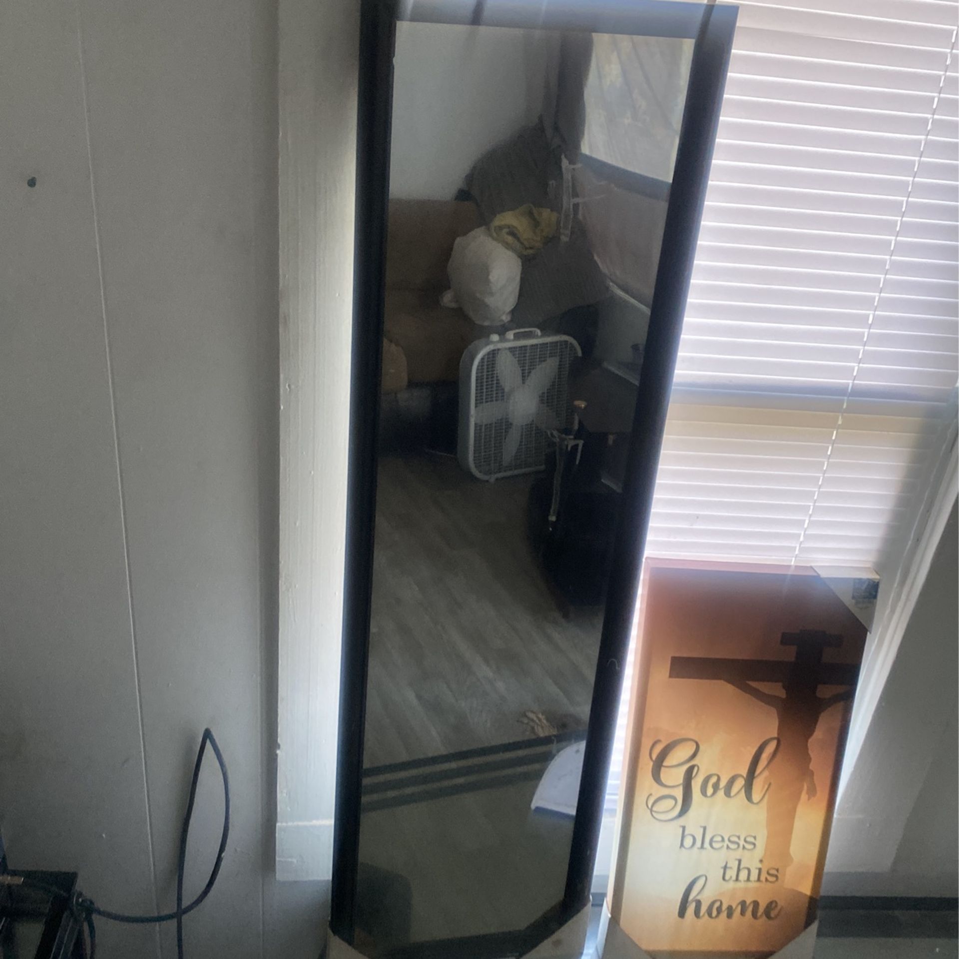 50 in Mirror