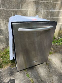 Kitchen AID dishwasher