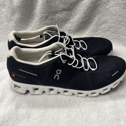 Men’s On Cloud shoes size 13