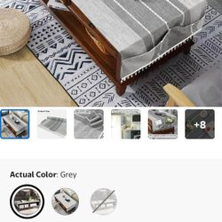 Coffee Table / Table Cloth/Runner Has Side Pockets