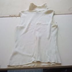 The Great American Sweater (Girl's L)