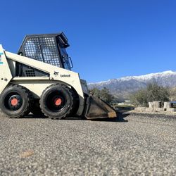 Bobcat 843 With Enclosed Cab