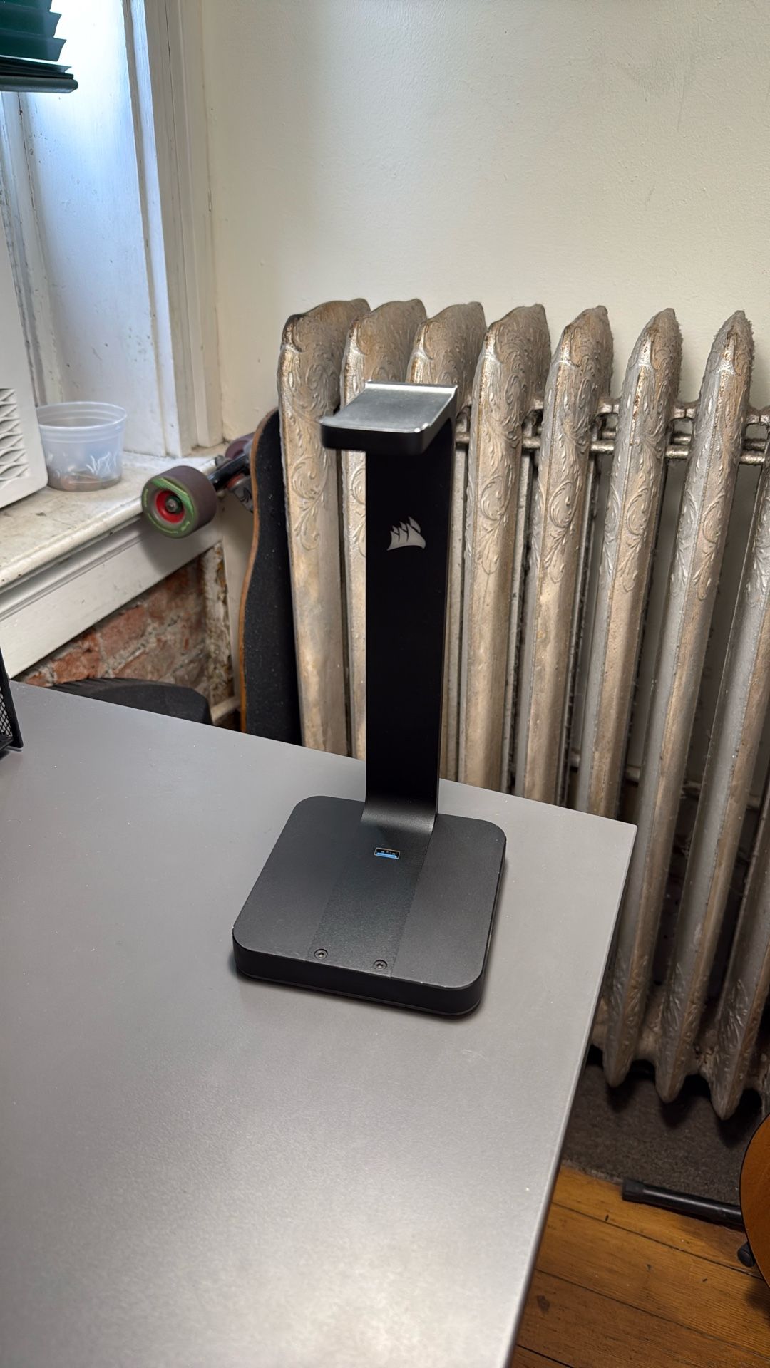Corsair ST100 RGB Premium Headset Stand