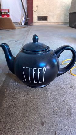 Rae Dunn tea pot