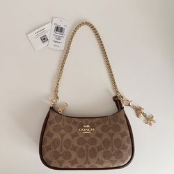 Coach Teri Shoulder Bag