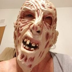 NIGHTMARE ON ELM ST FREDDY KRUEGER LATEX ADULT MASK Halloween