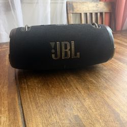 JBL XTREME 3