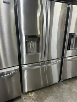 Kenmore French Door Fridge with Ice Maker