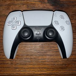 Ps5 DualShock Controller (Read Description)