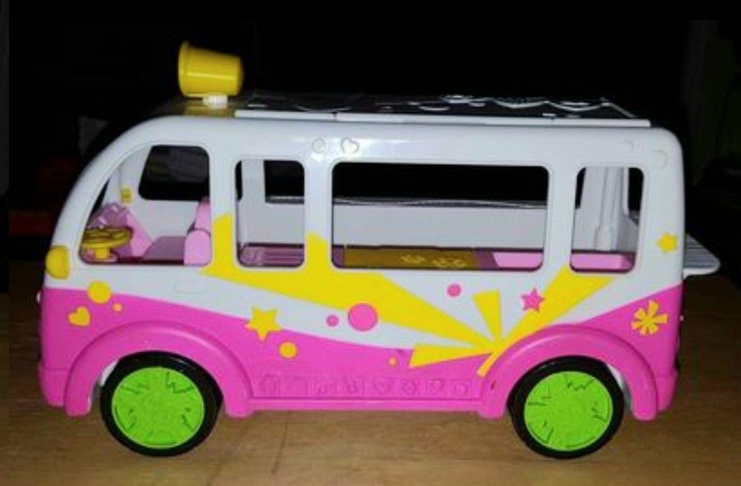 Shopkins Scoops Ice Cream Truck Only Retired, 2015