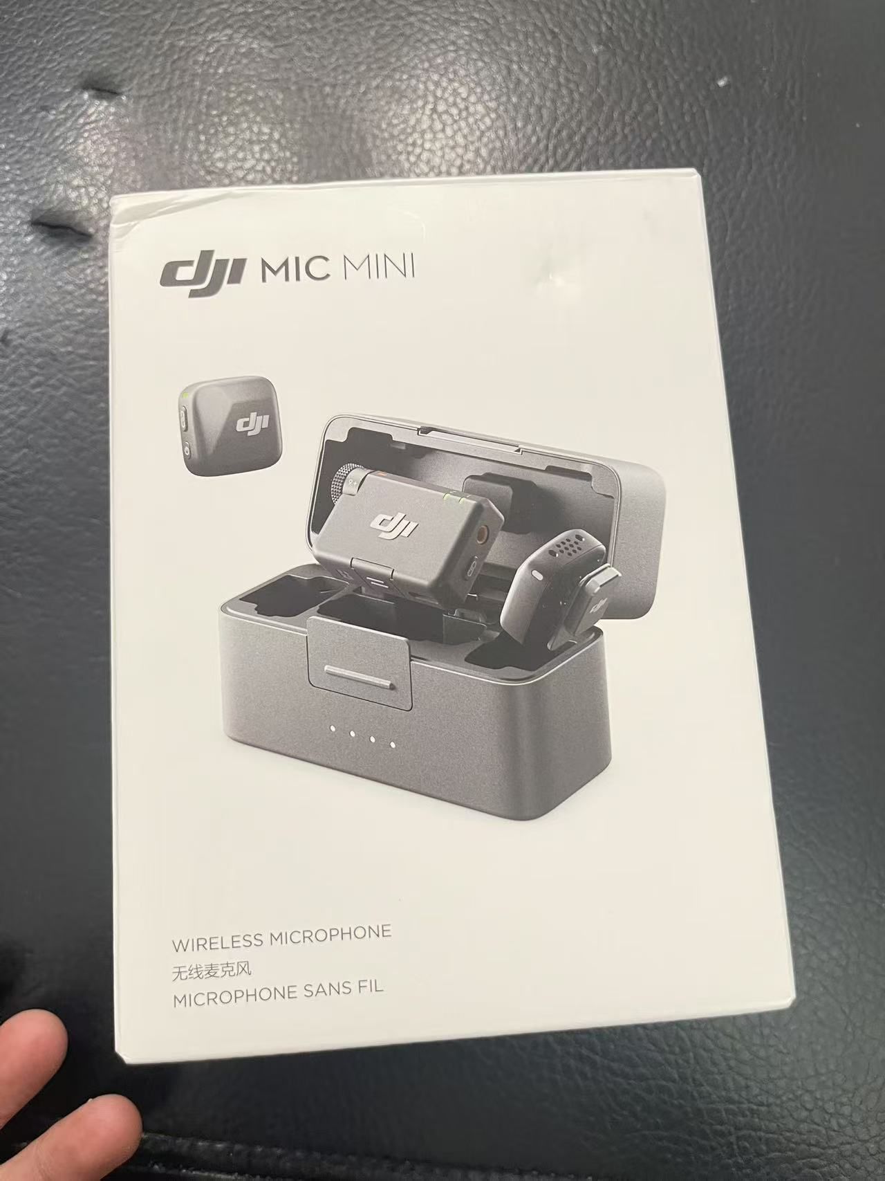 DJI Mic Mini (2 TX + 1 RX + Charging Case) Active Noise Reduction＆Explosion-Proof Sound High-Quality Audio