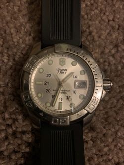 Victorinox Swiss Army Dive Master 500m Quartz Models 241262 And 241038 Diesel Casio Citizen Seiko Bulova Watch G-Shock Movado Fossil