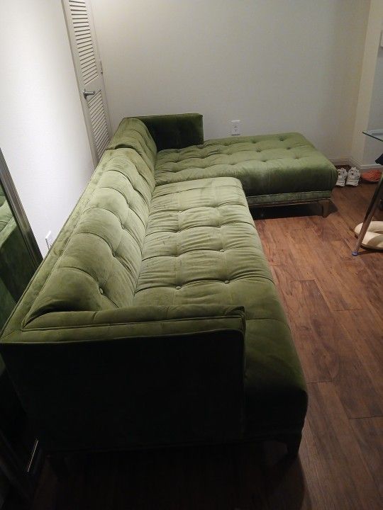 Nice Velevt Sectional