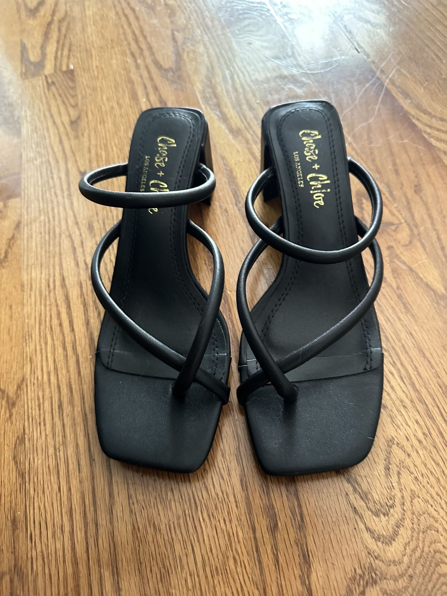Chase & Chloe Black Heels Size 7
