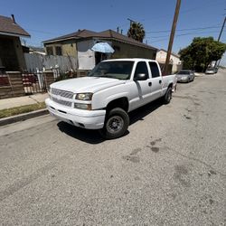 5,600$