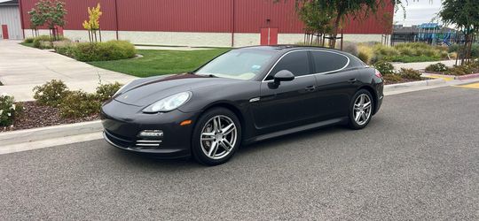 2011 Porsche Panamera